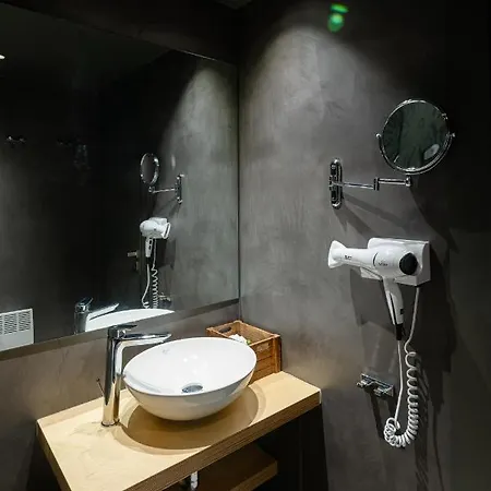 Ether Loft Aparthotel 3*